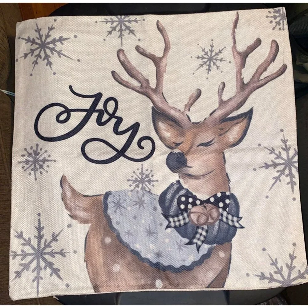 Set of 4 Christmas Pillow Throw Covers Zipper Farmhouse Tree Snowman Mittens